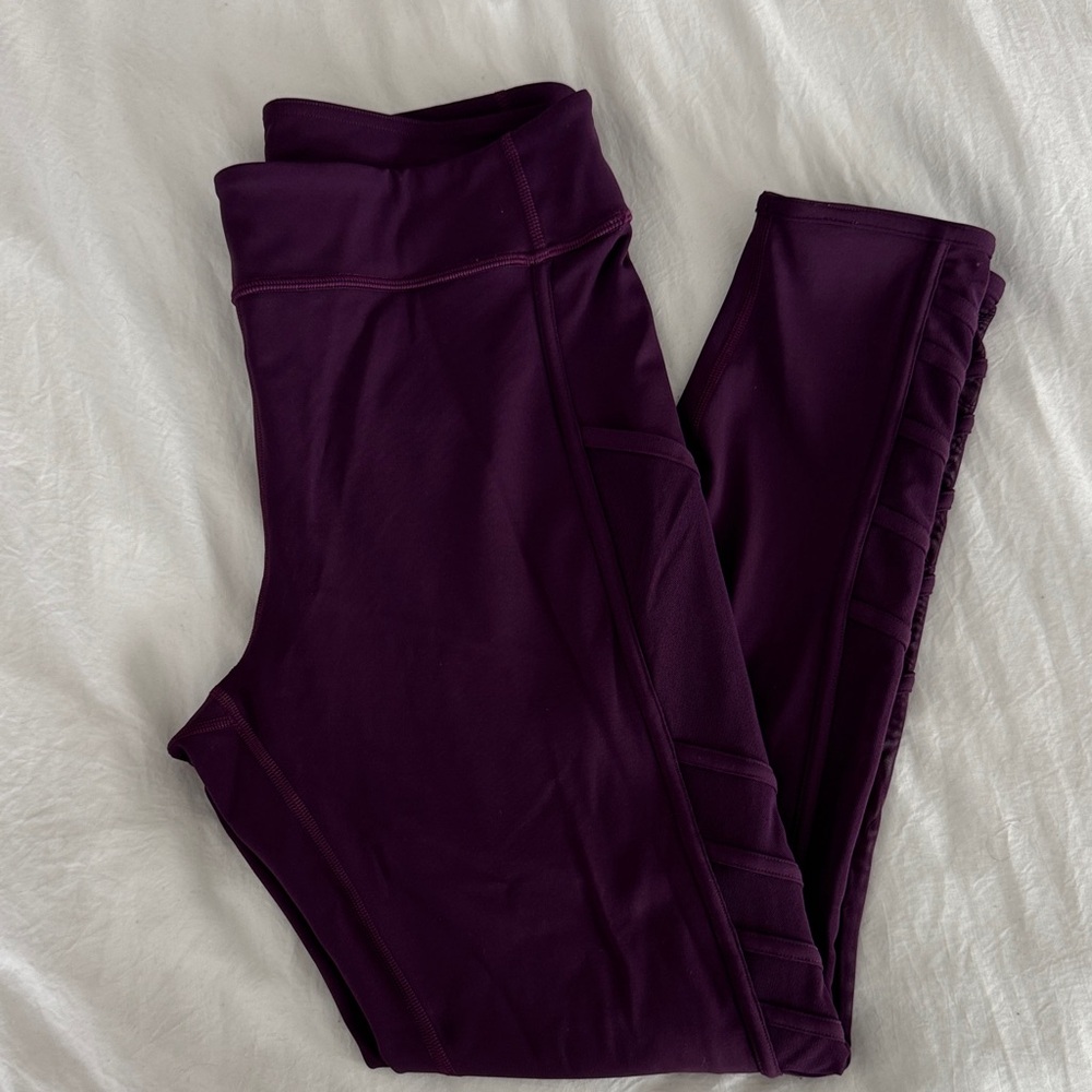 Gently used Lululemon Athletica Deep Purple Align Leggings 12